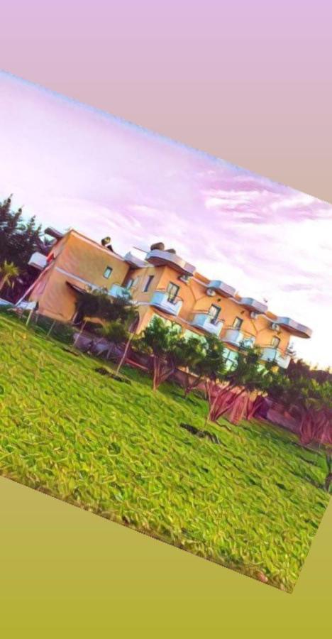 Agron Hotel Orikum Luaran gambar