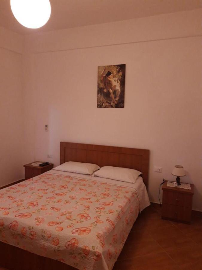 Agron Hotel Orikum Luaran gambar