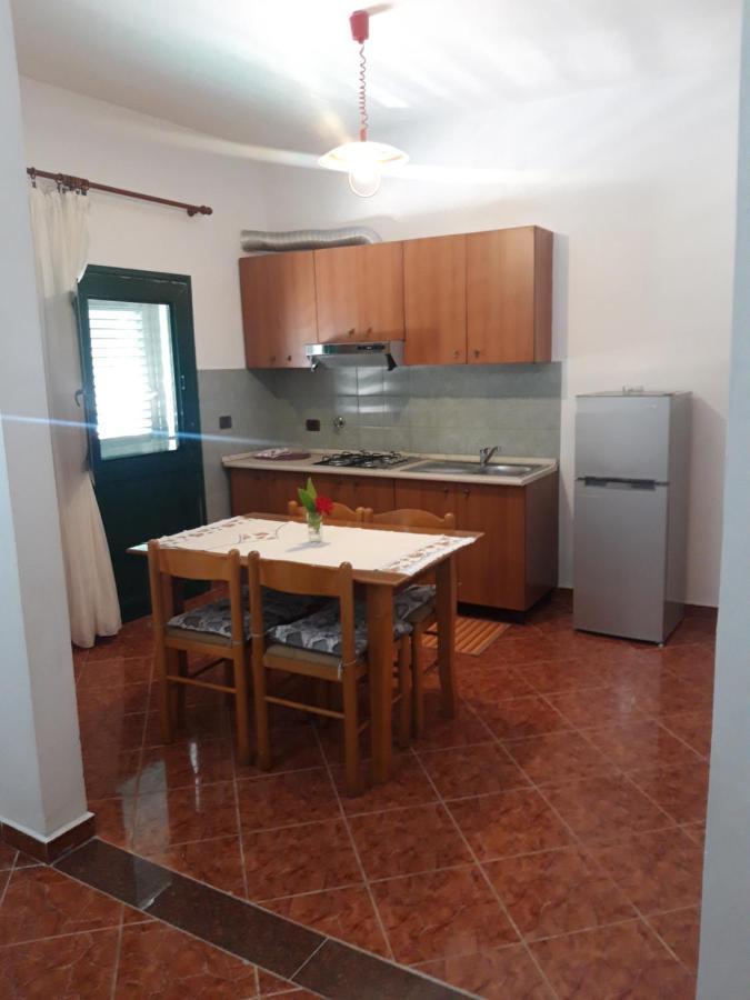Agron Hotel Orikum Luaran gambar
